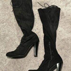 Chic Black Heeled Women's Boots